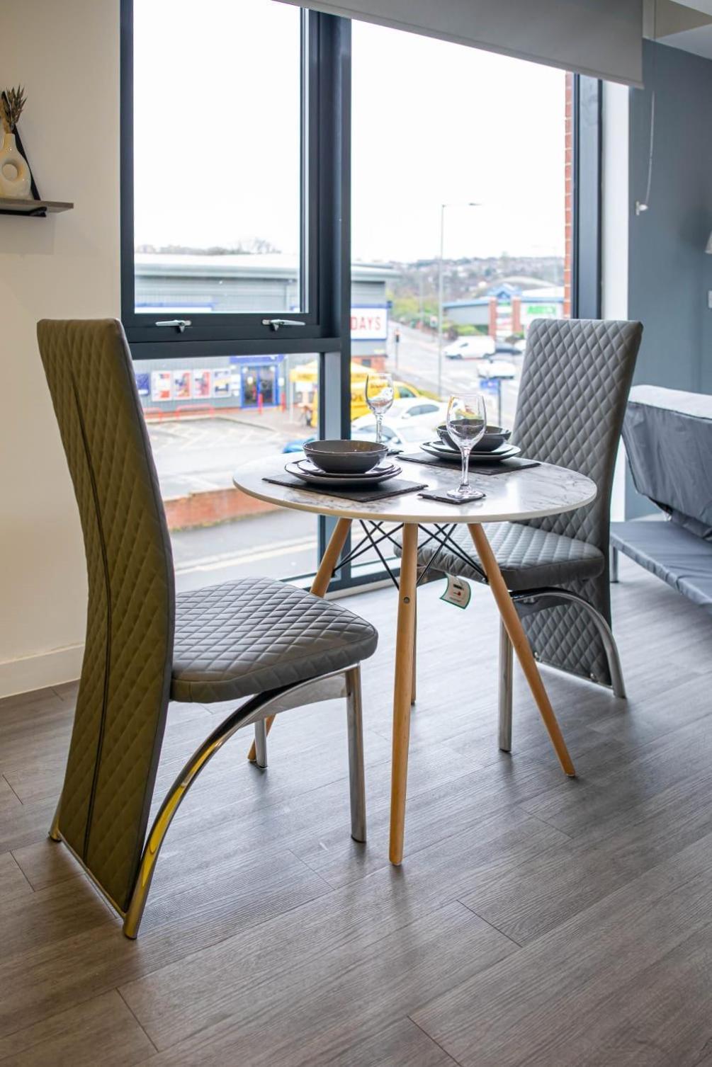 Excellent Studio Balcony Apartment In Sheffield Eksteriør bilde