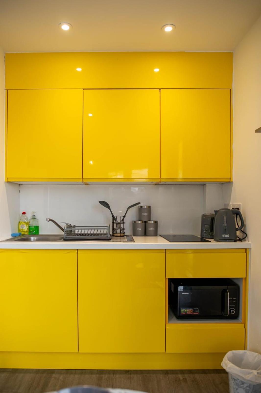 Excellent Studio Balcony Apartment In Sheffield Eksteriør bilde